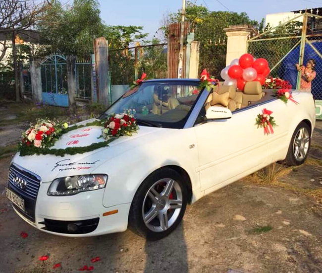 AUDI MUI TRẦN